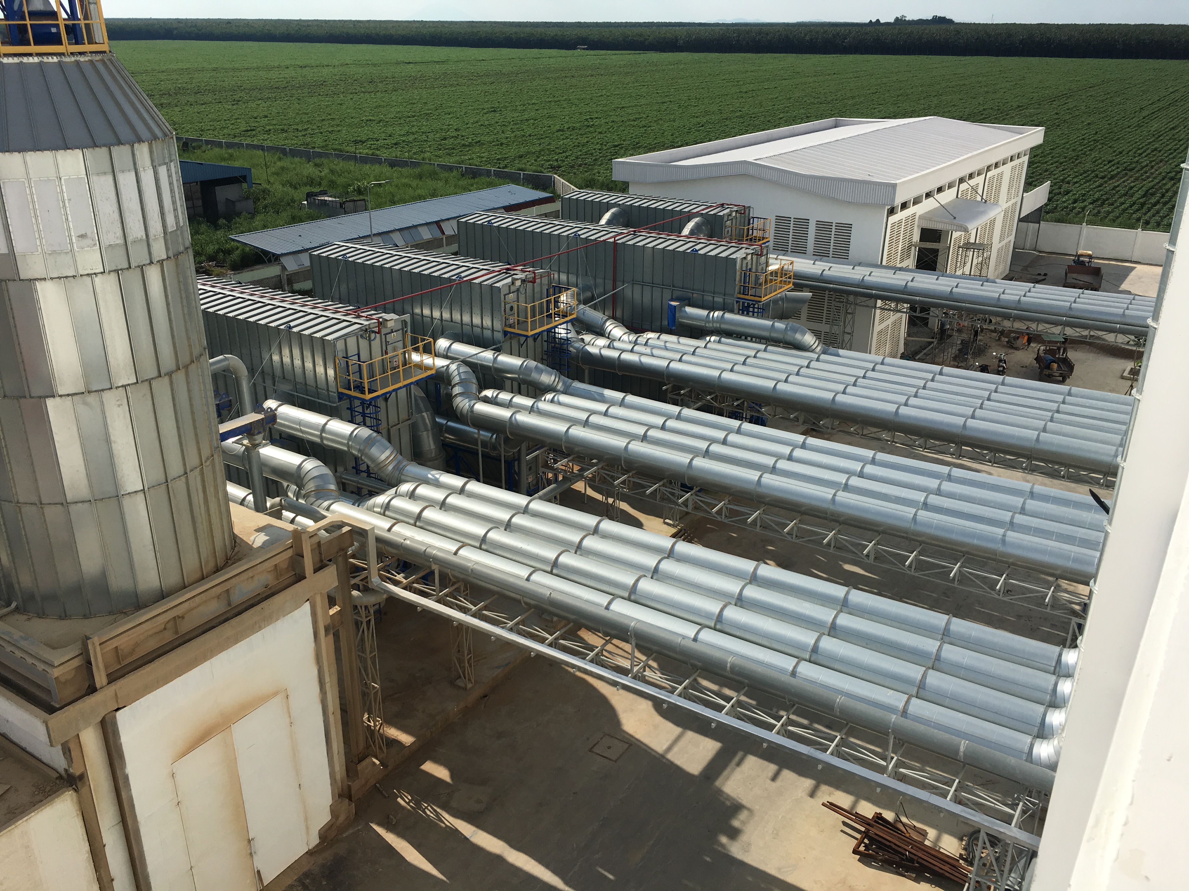 НОВАЯ ФАБРИКА KAISER